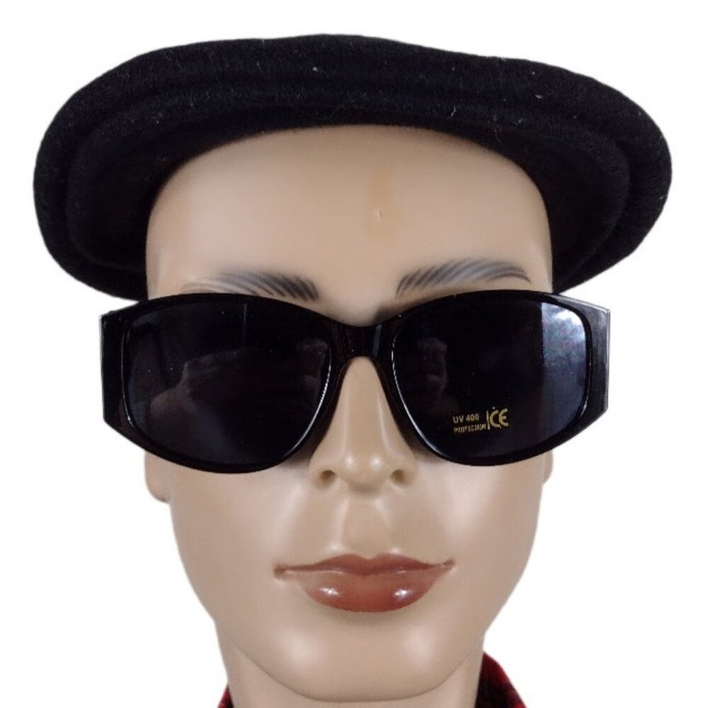 ELLURE GEOMETRIC  BLACK  PLACTIC SUNGLASSES # ELS 179